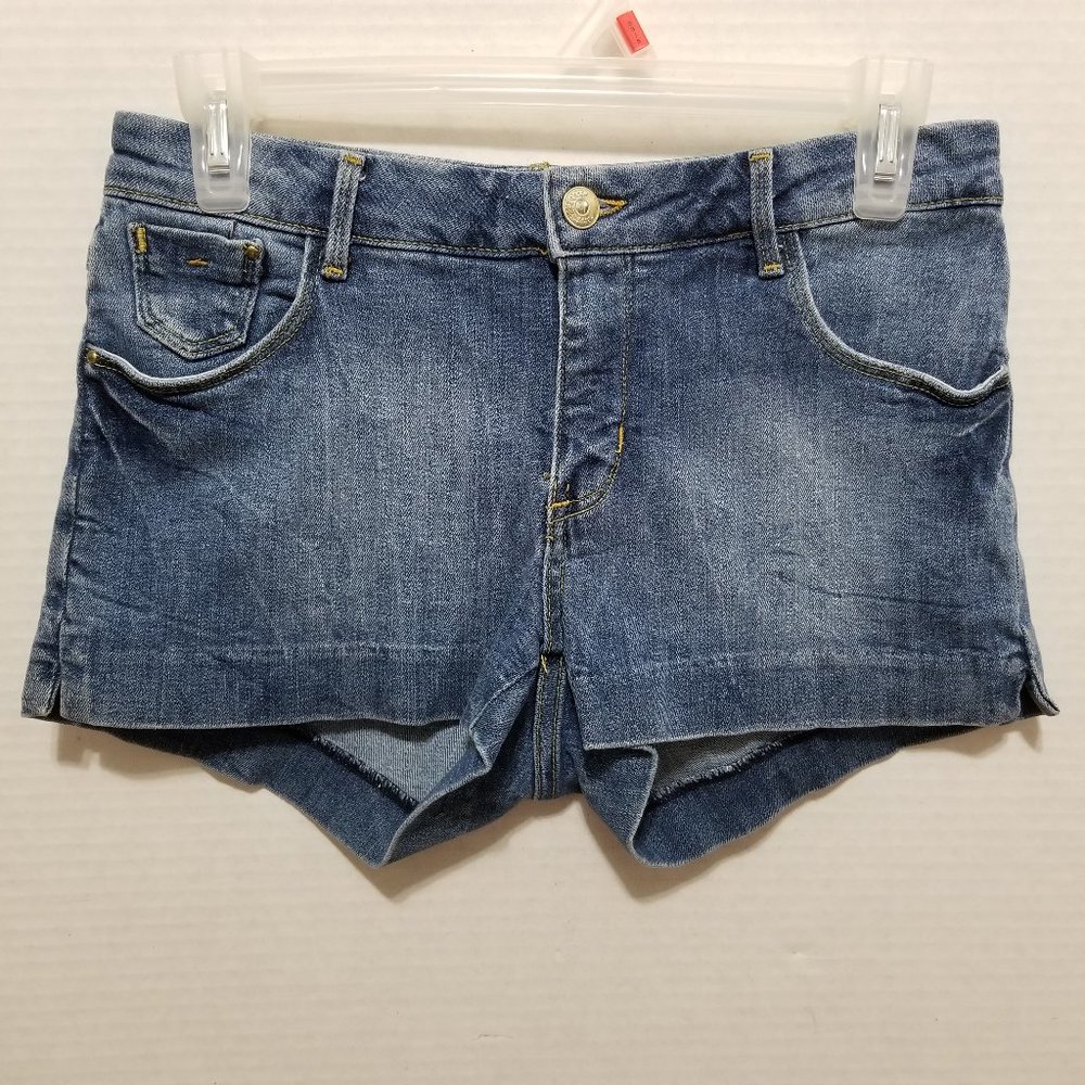 H&M shorts 36 EUR 6 US denim jean side split shortie stretch summer &Shorts